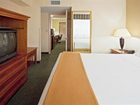 фото отеля Holiday Inn Express Miami-Hialeah (Miami Lakes)