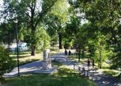 фото отеля River Lee Executive Bed & Breakfast