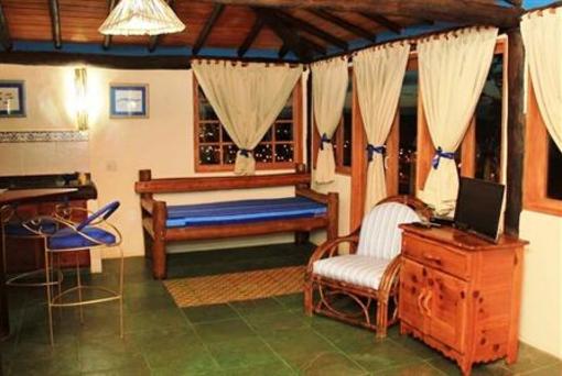 фото отеля Bella Vista Village Hostel Buzios