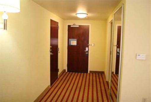 фото отеля Hampton Inn Jacksonville-9A & Baymeadows