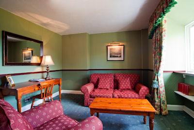 фото отеля The Glen Lui Hotel Ballater
