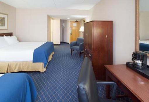 фото отеля Holiday Inn Express Des Moines Drake University