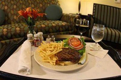 фото отеля Hilton Garden Inn Warner Robins/Macon