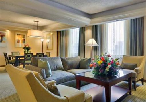 фото отеля Doubletree Hotel Omaha-Downtown