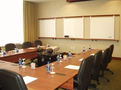 фото отеля Doubletree Hotel Omaha-Downtown