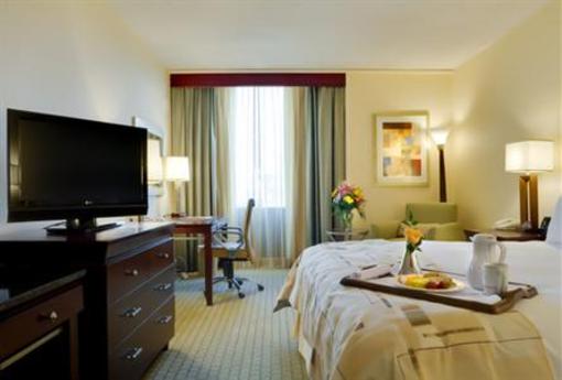 фото отеля Doubletree Hotel Omaha-Downtown