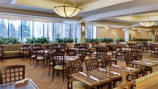 фото отеля Doubletree Hotel Omaha-Downtown