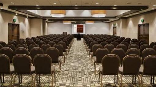 фото отеля Doubletree Hotel Omaha-Downtown