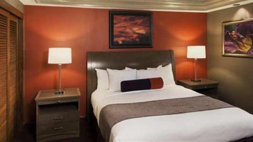 фото отеля Doubletree Hotel Omaha-Downtown