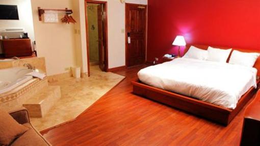 фото отеля Inn at Lincoln Park