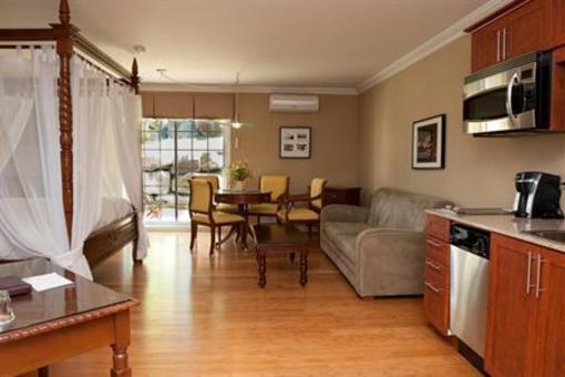 фото отеля Hotel St-Sauveur