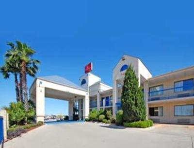 фото отеля Ramada - San Antonio Sea World Area