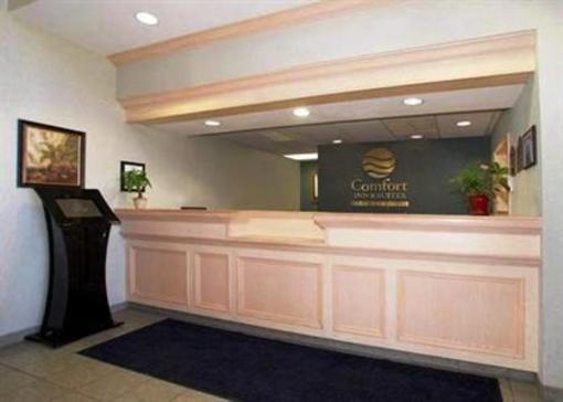 фото отеля Comfort Suites North Fort Wayne