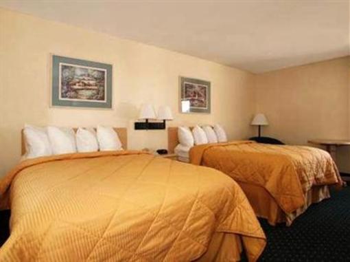 фото отеля Comfort Suites North Fort Wayne