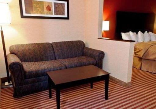 фото отеля Comfort Suites North Fort Wayne