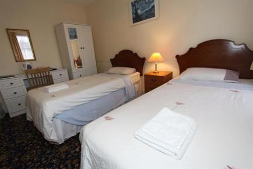 фото отеля West Point Hotel