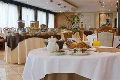 фото отеля Amadeus Hotel Bologna