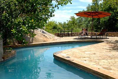 фото отеля Manyatta Rock Camp Lodges Hectorspruit