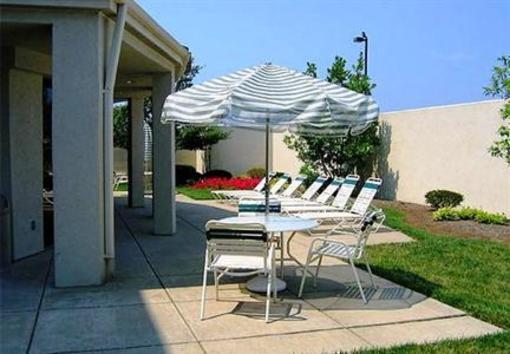 фото отеля Courtyard Hotel Greater Cincinnati Area Florence (Kentucky)