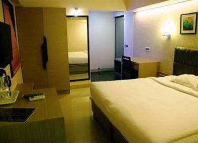 фото отеля Hotel Suresha