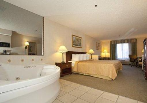 фото отеля Quality Inn & Suites - Fairfield Napa Valley