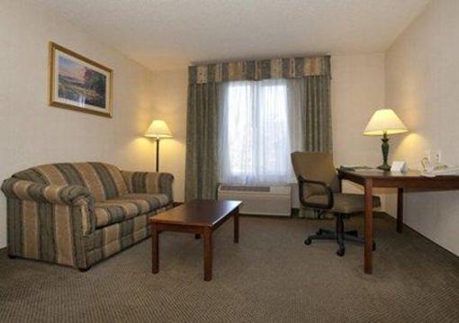 фото отеля Quality Inn & Suites - Fairfield Napa Valley