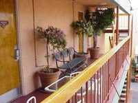 Bay Shores Peninsula Hotel