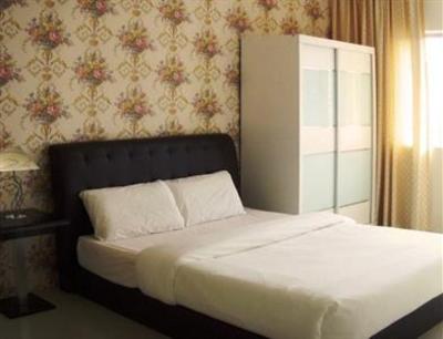 фото отеля Duta Hotel & Residence