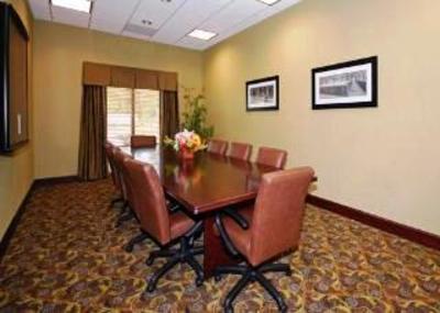 фото отеля Four Points by Sheraton Memphis Southwind