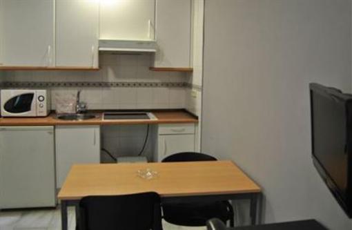 фото отеля Apartamentos Principe 11