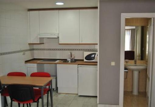 фото отеля Apartamentos Principe 11