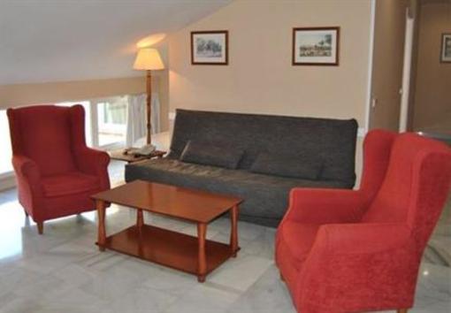 фото отеля Apartamentos Principe 11