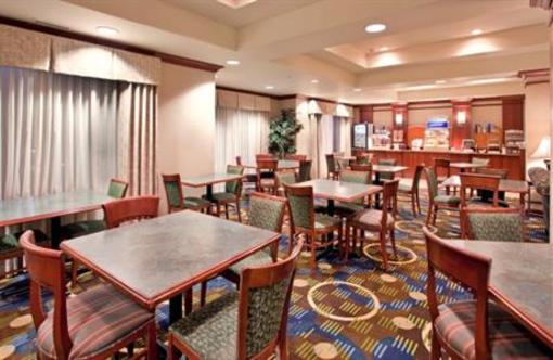 фото отеля Holiday Inn Express Suites Independence