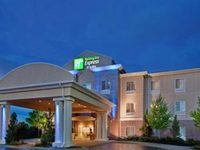 Holiday Inn Express Suites Independence