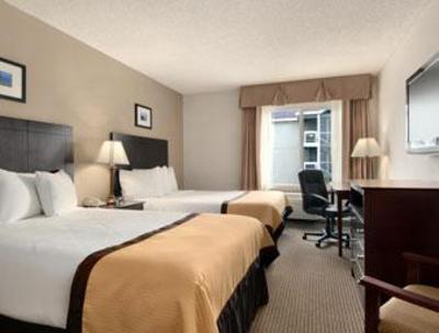 фото отеля Baymont Inn and Suites Reno