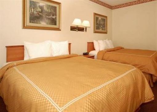 фото отеля Comfort Suites Huntington Beach