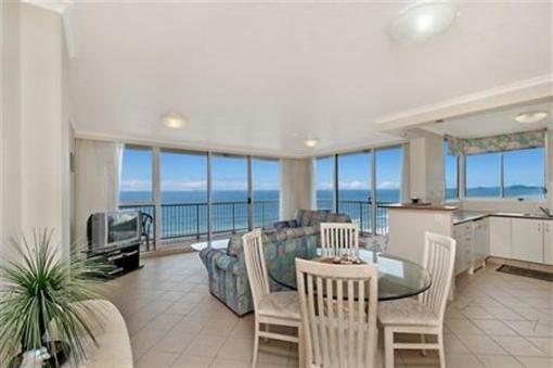 фото отеля Boulevard Towers Apartments Gold Coast