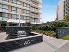 фото отеля Boulevard Towers Apartments Gold Coast