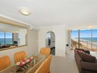 фото отеля Boulevard Towers Apartments Gold Coast