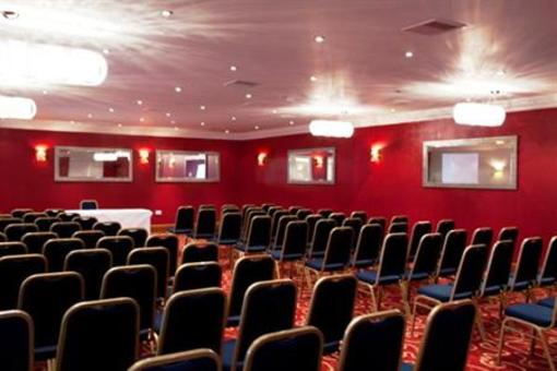 фото отеля Hallmark Croydon Hotel London