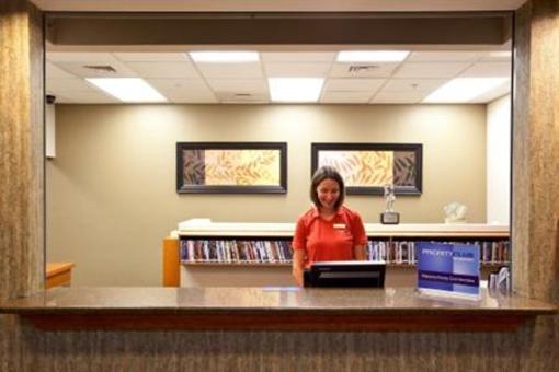 фото отеля Candlewood Suites Indianapolis Airport