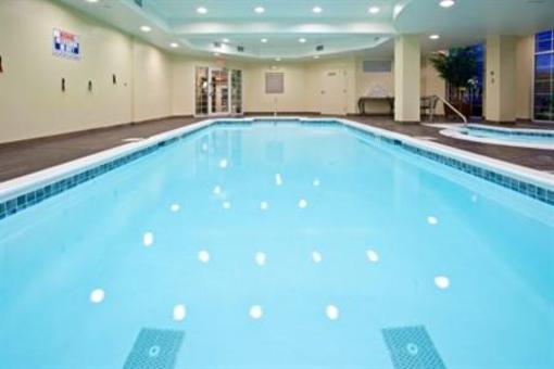 фото отеля Candlewood Suites Indianapolis Airport