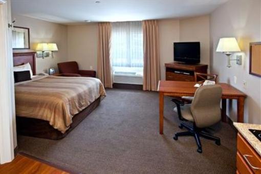 фото отеля Candlewood Suites Indianapolis Airport