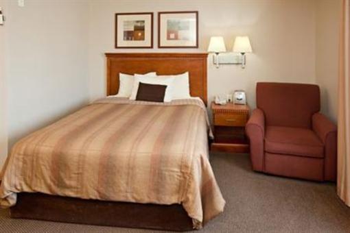 фото отеля Candlewood Suites Indianapolis Airport