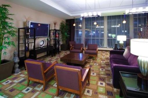 фото отеля Holiday Inn Express Baltimore at the Stadiums