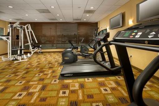 фото отеля Holiday Inn Express Baltimore at the Stadiums
