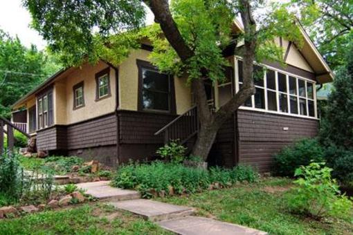 фото отеля Chautauqua Cottages