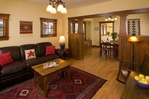 фото отеля Chautauqua Cottages