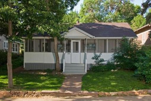 фото отеля Chautauqua Cottages