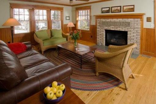 фото отеля Chautauqua Cottages